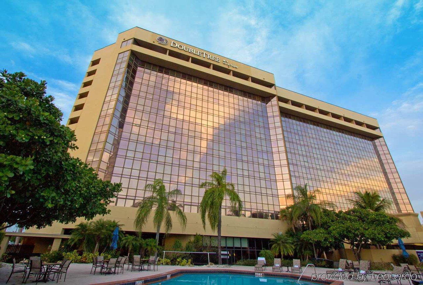 Doubletree By Hilton Hotel Miami Airport & Convention Center Майами-Спрингс Экстерьер фото